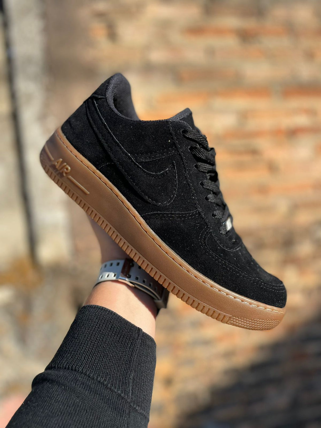 nike air force 1 suede preto